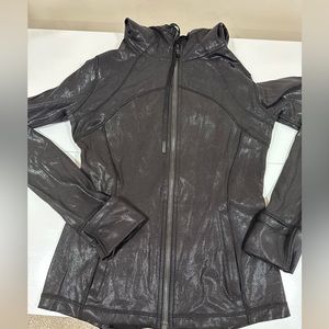 Define shine jacket in black